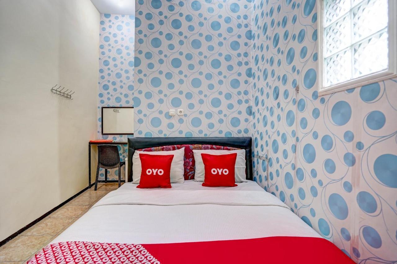 Super Oyo 90642 Lancar Homestay Syariah Tlekung Exterior photo